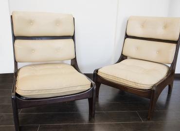 poltrone-coppia-sormari-1960-legno-palissandro-beige-panna.jpg