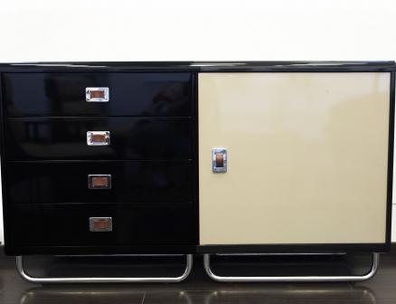 credenza-mobile-nero-nera-designer-guido-faleschini-produttore-4-mariani-lacca-nera-lucida-italian-style-grigio-lucido-min.jpg