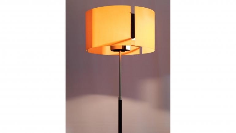 lamp2.jpg