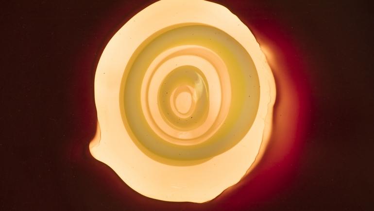 lampada-da-tavolo-vetro-soffiato-opalino-bianco-diffusore-vetro-murrina-gianmaria-potenza-1970-3.jpg